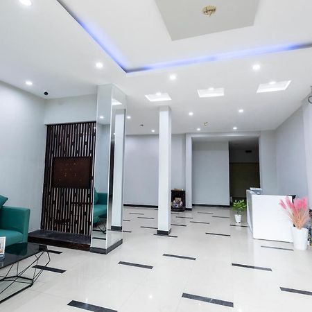 Cosmos Hotel Nha Trang By Ht Buitenkant foto