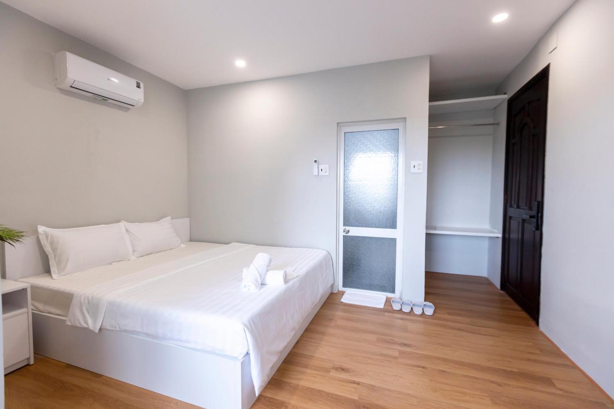 Cosmos Hotel Nha Trang By Ht Buitenkant foto