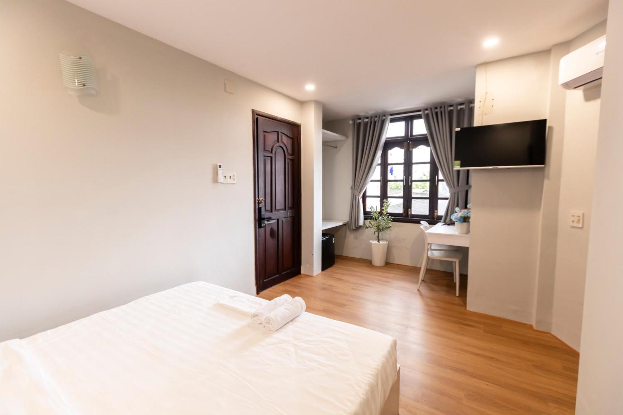 Cosmos Hotel Nha Trang By Ht Buitenkant foto