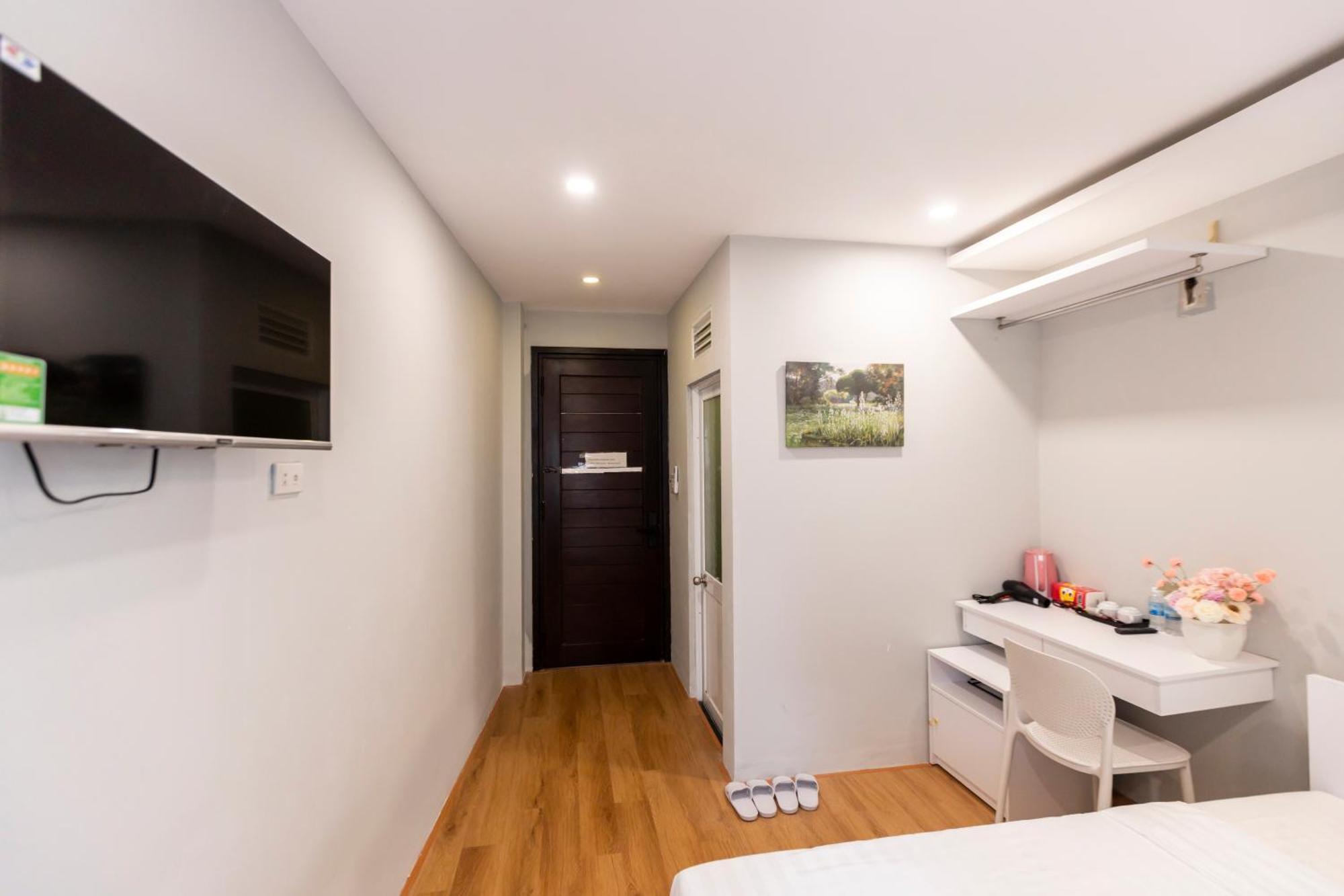 Cosmos Hotel Nha Trang By Ht Buitenkant foto