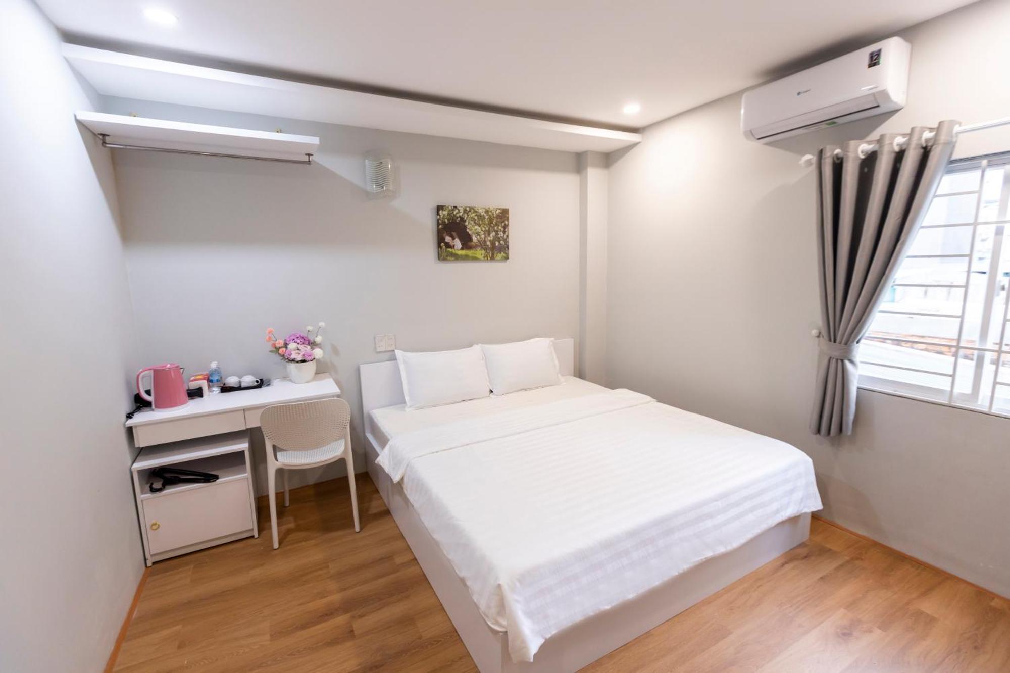 Cosmos Hotel Nha Trang By Ht Buitenkant foto
